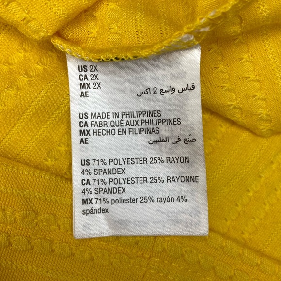 Style & Co Plus Size Textured Ruffle-Neck Sunflower 2X New With Tags - Picture 4 of 6